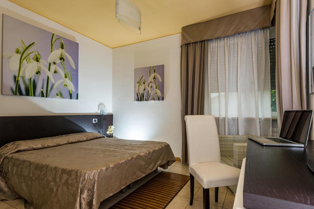 Hotel Alle Due Palme Udine Esterno foto